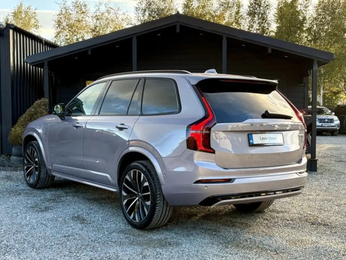 Volvo XC90 SUV, Petrol Hybrid, 2026, Silver