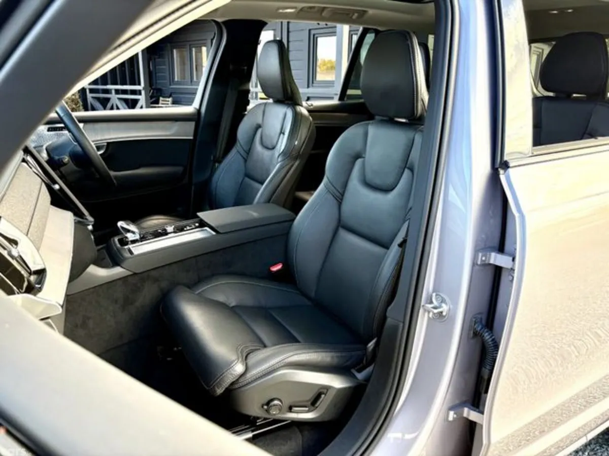 Volvo XC90 SUV, Petrol Hybrid, 2026, Silver