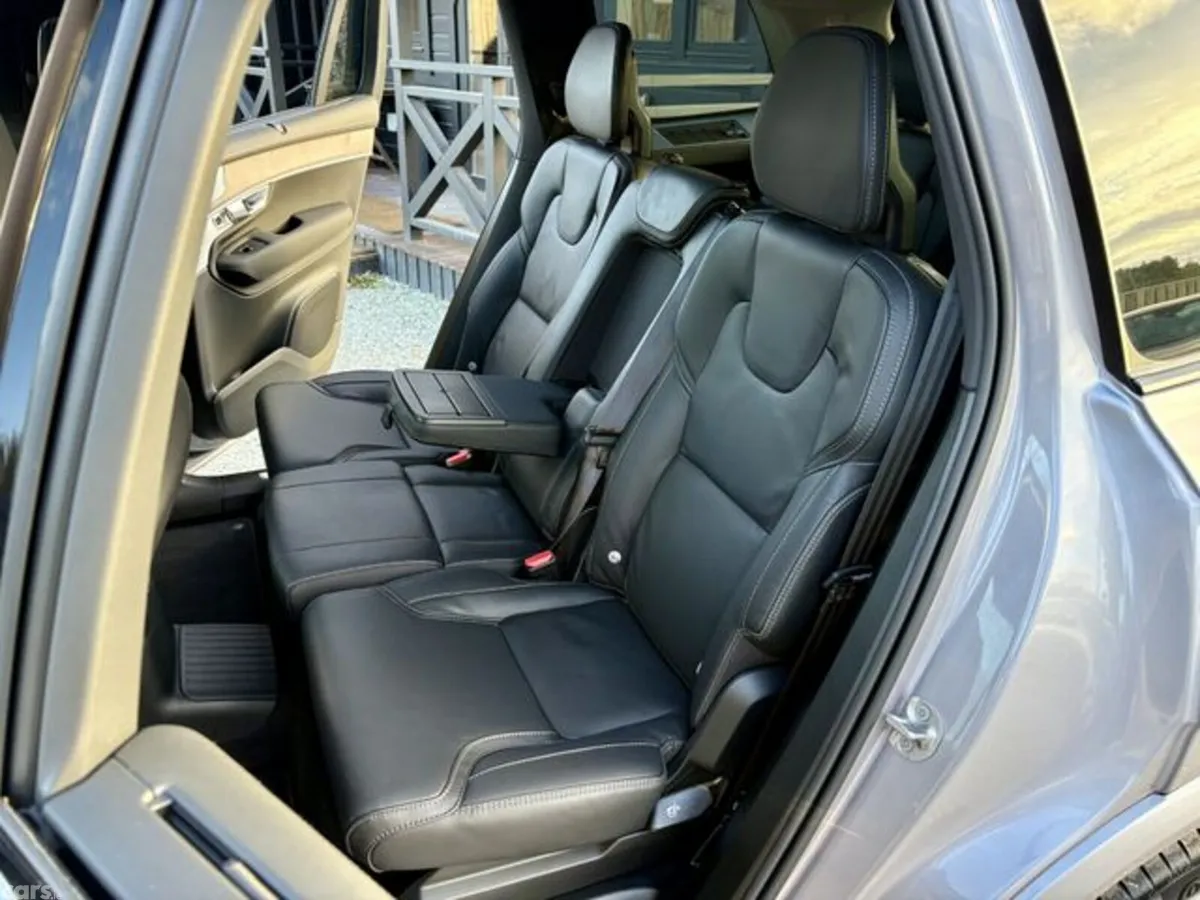Volvo XC90 SUV, Petrol Hybrid, 2026, Silver