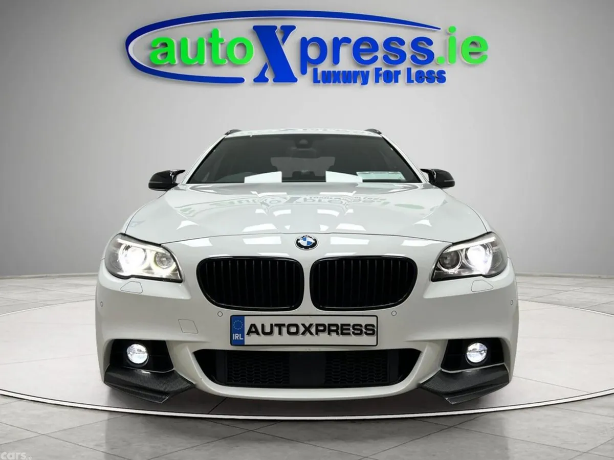 BMW 5-Series Estate, Diesel, 2016, White