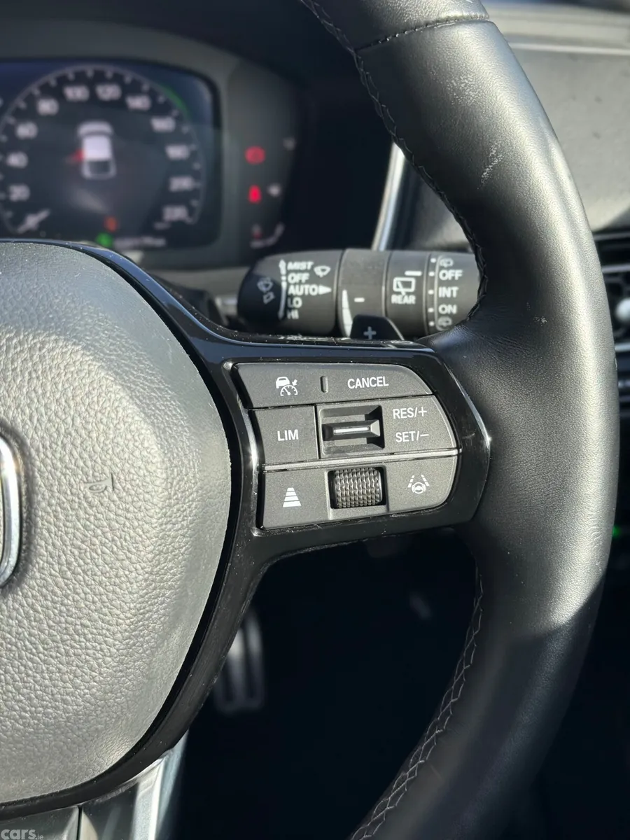 Honda Civic Hatchback, Petrol Hybrid, 2024, White