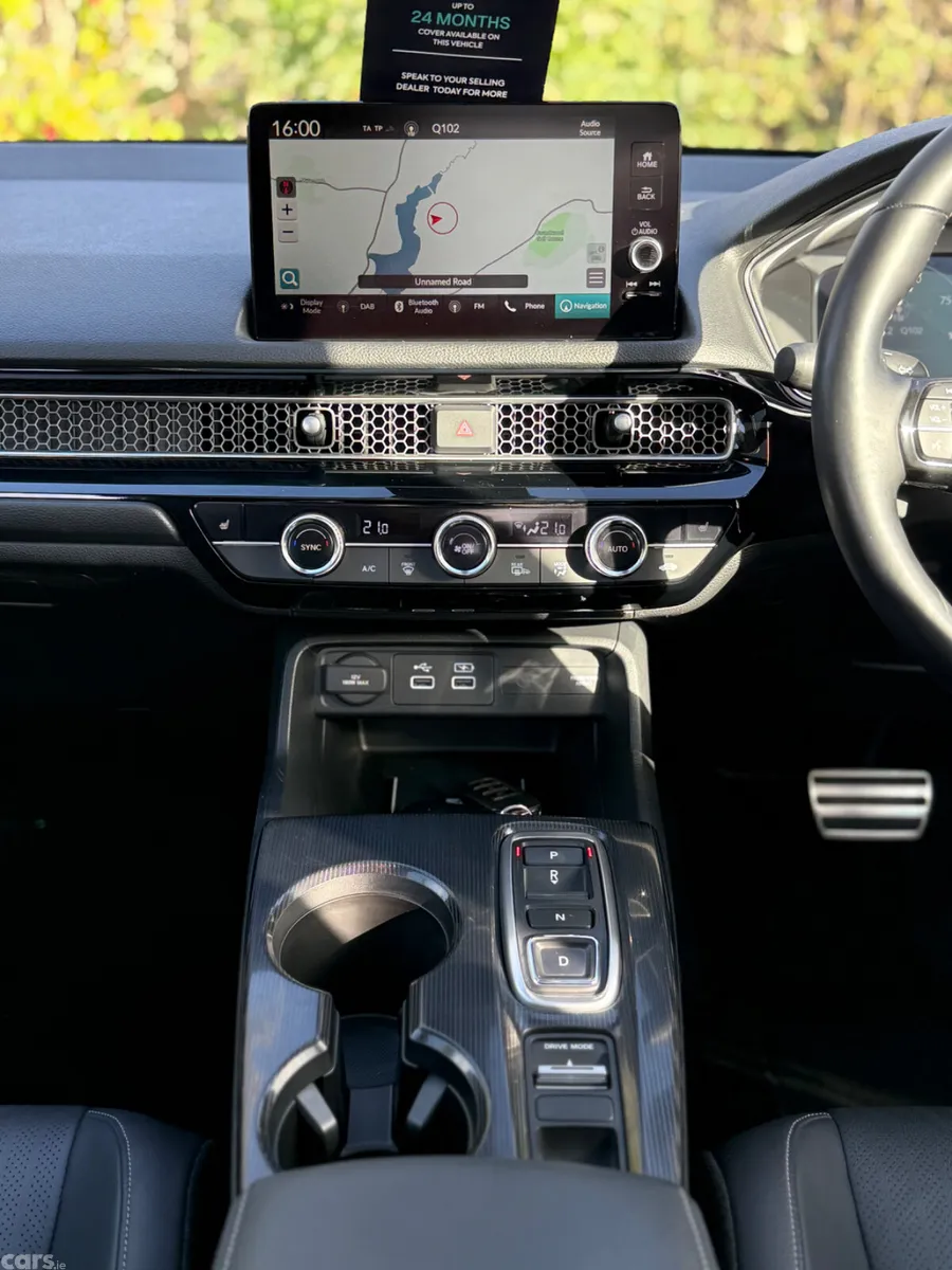 Honda Civic Hatchback, Petrol Hybrid, 2024, White