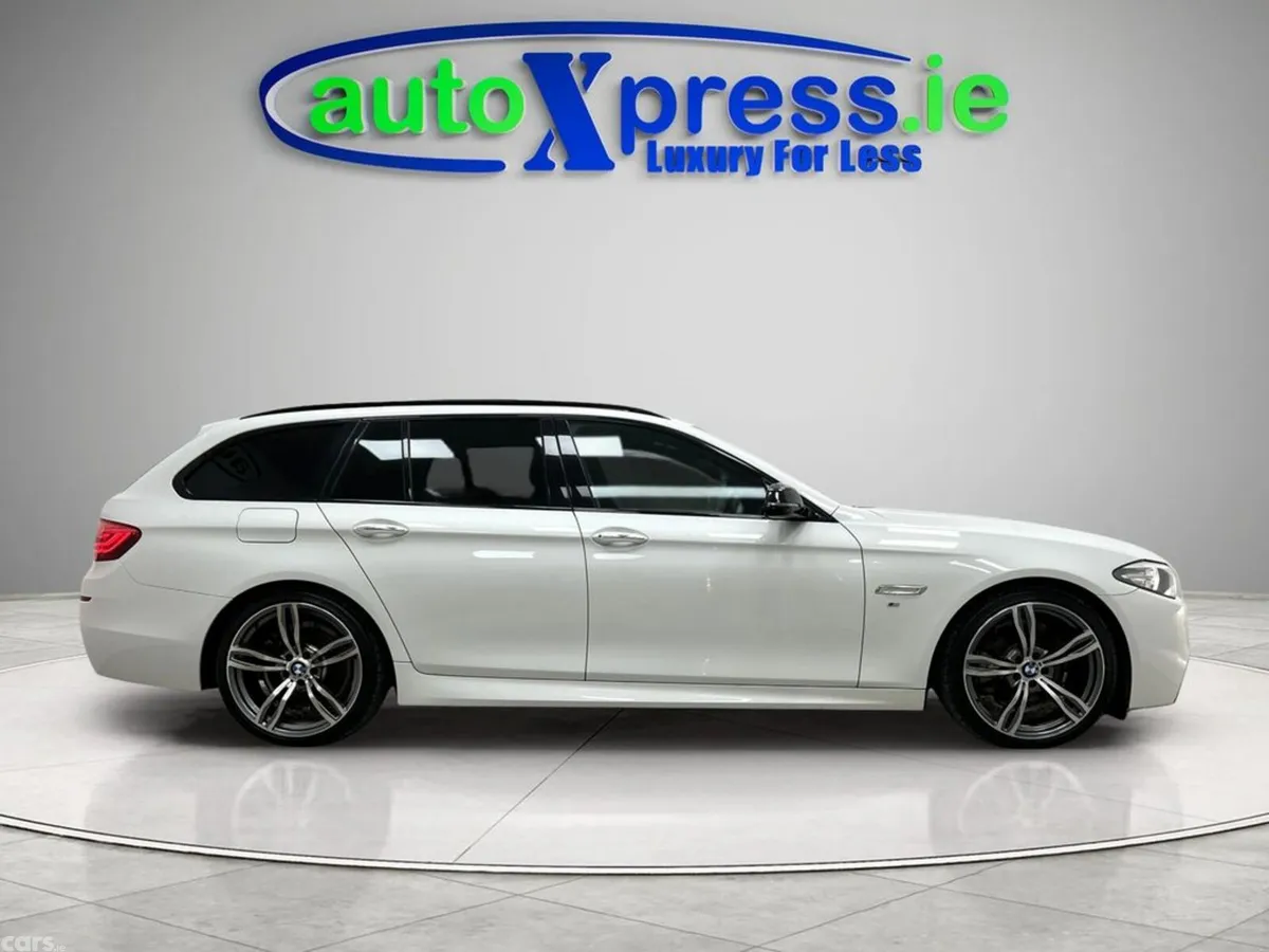 BMW 5-Series Estate, Diesel, 2016, White