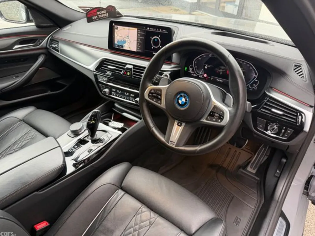 BMW 5-Series Saloon, Petrol Plug-in Hybrid, 2022, Grey