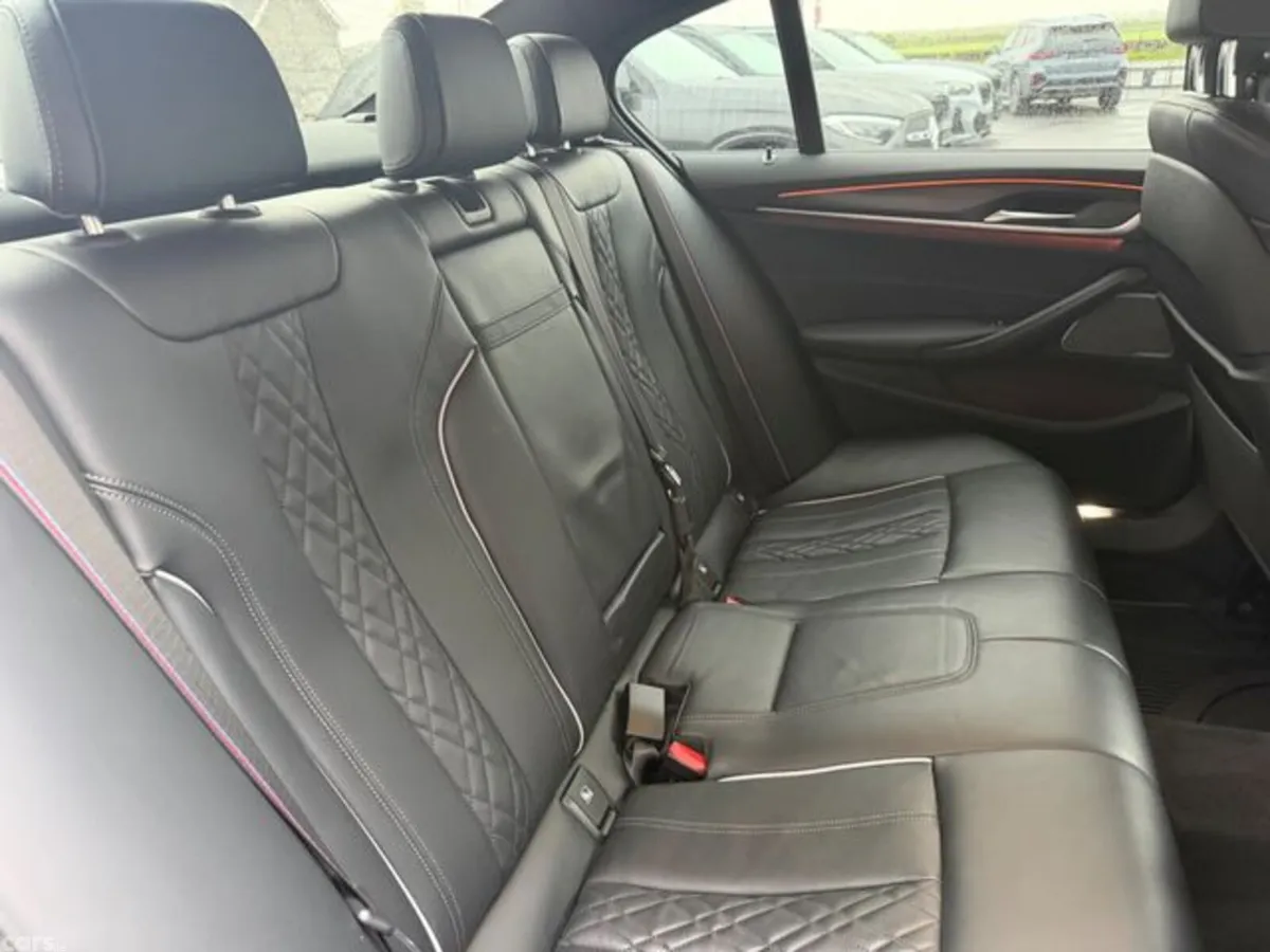 BMW 5-Series Saloon, Petrol Plug-in Hybrid, 2022, Grey