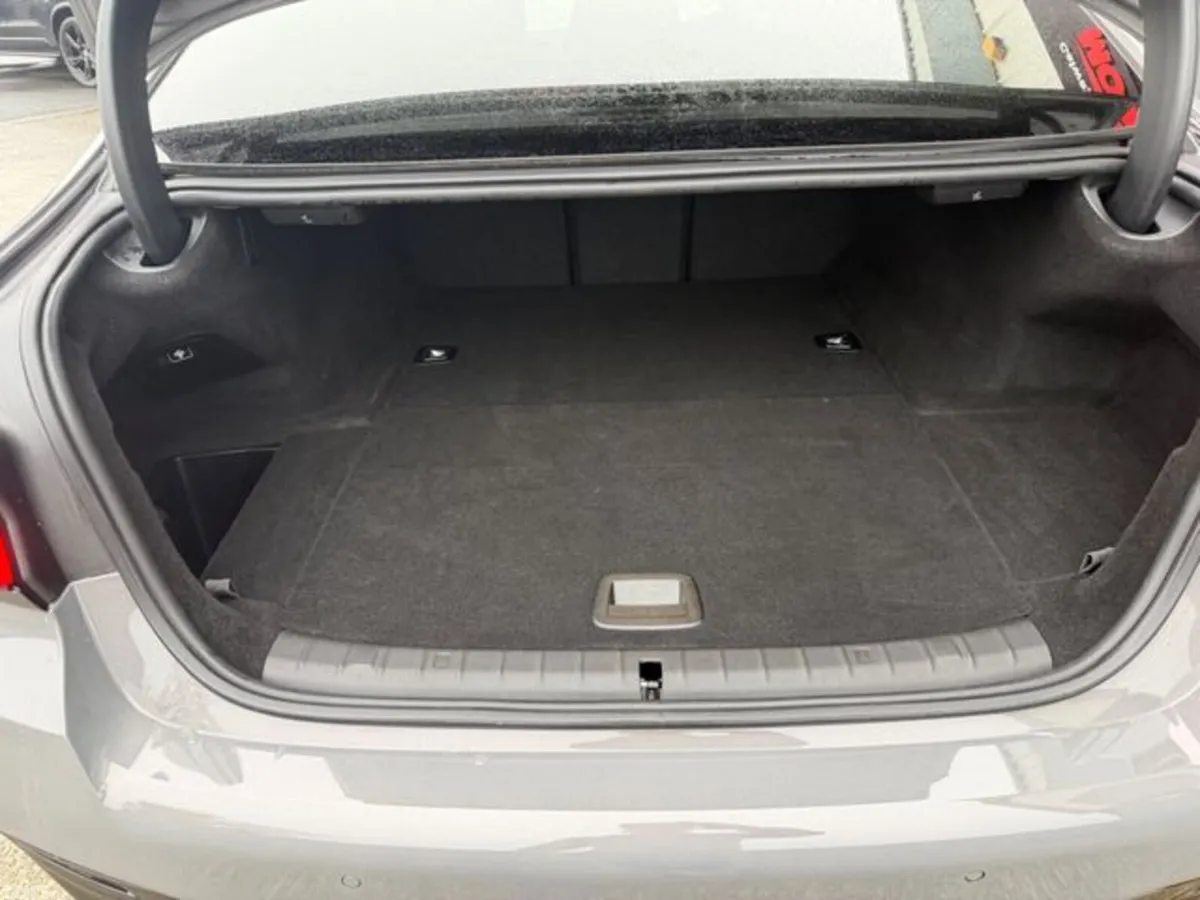 BMW 5-Series Saloon, Petrol Plug-in Hybrid, 2022, Grey