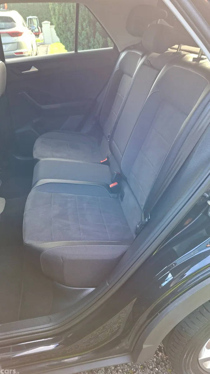 Volkswagen T-Roc SUV, Petrol, 2022, Black