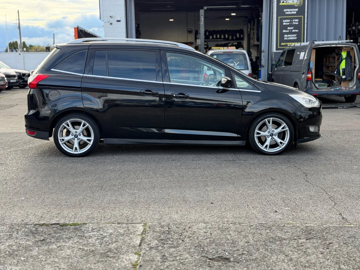 Ford Grand C-Max MPV, Diesel, 2017, Black