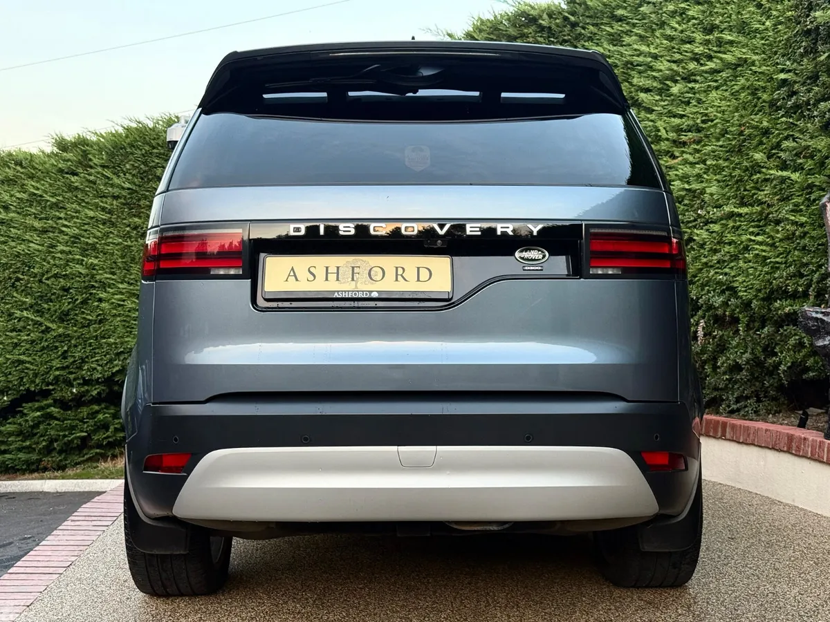 Land Rover Discovery SUV, Diesel, 2021, Blue