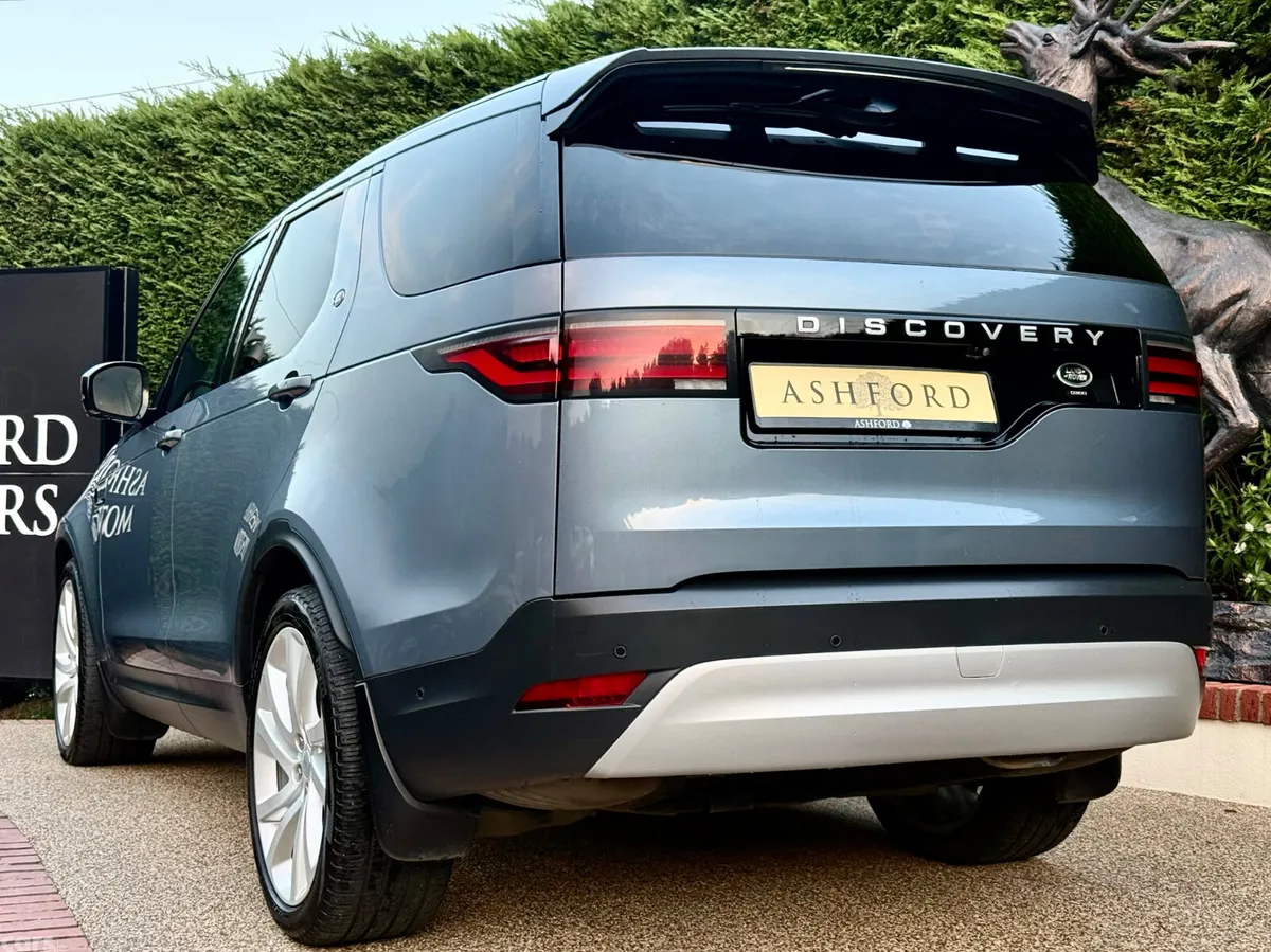 Land Rover Discovery SUV, Diesel, 2021, Blue