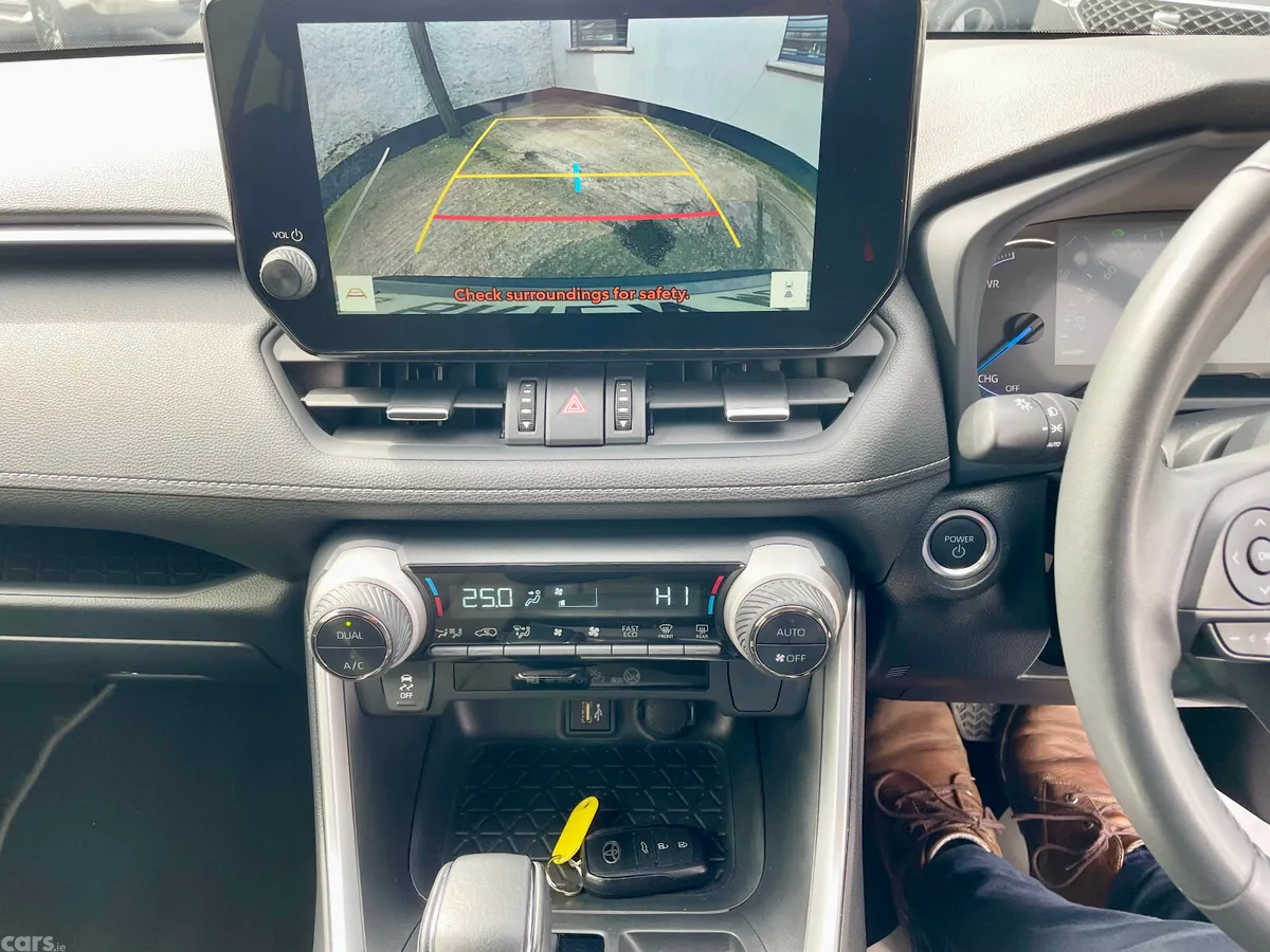 Toyota RAV4 SUV, Petrol Hybrid, 2024, Grey