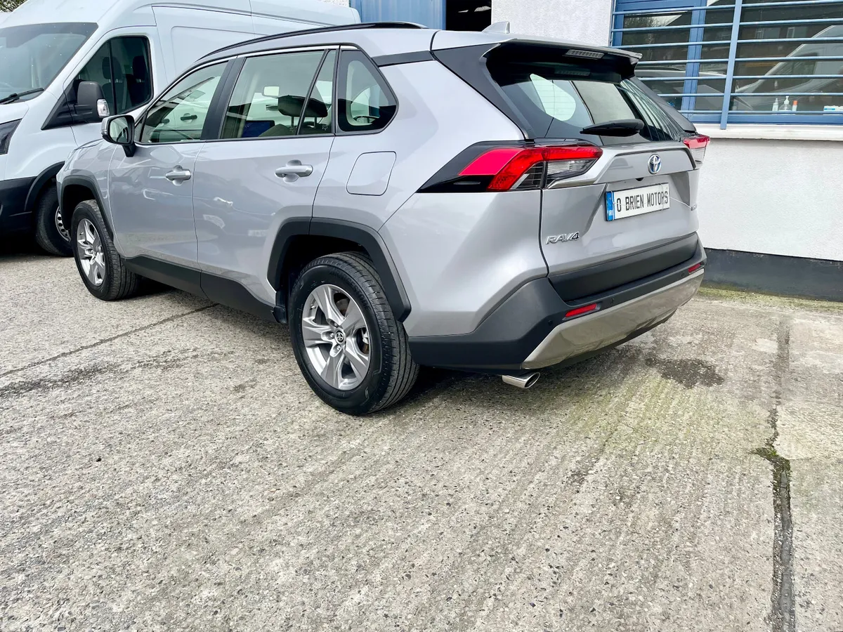 Toyota RAV4 SUV, Petrol Hybrid, 2024, Grey