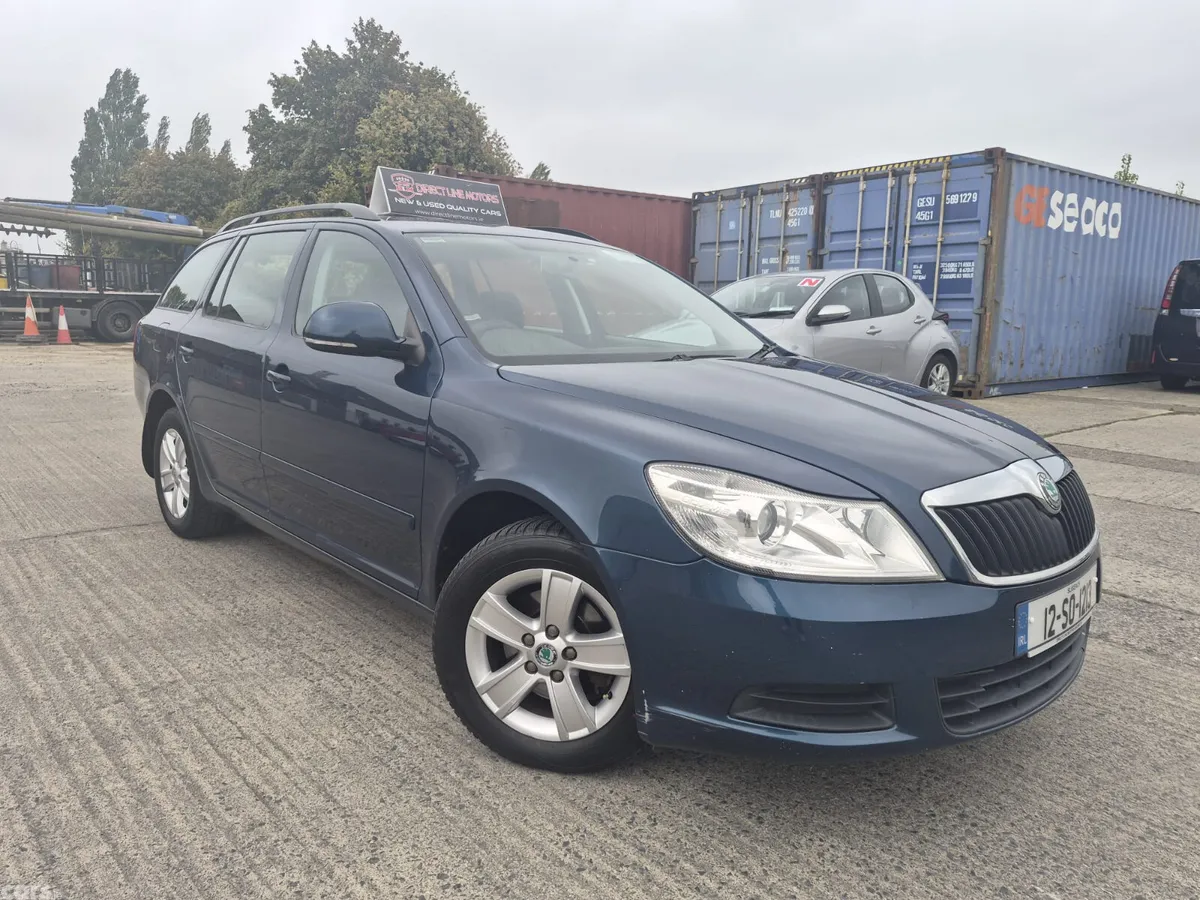 Skoda Octavia Estate, Diesel, 2012, Blue