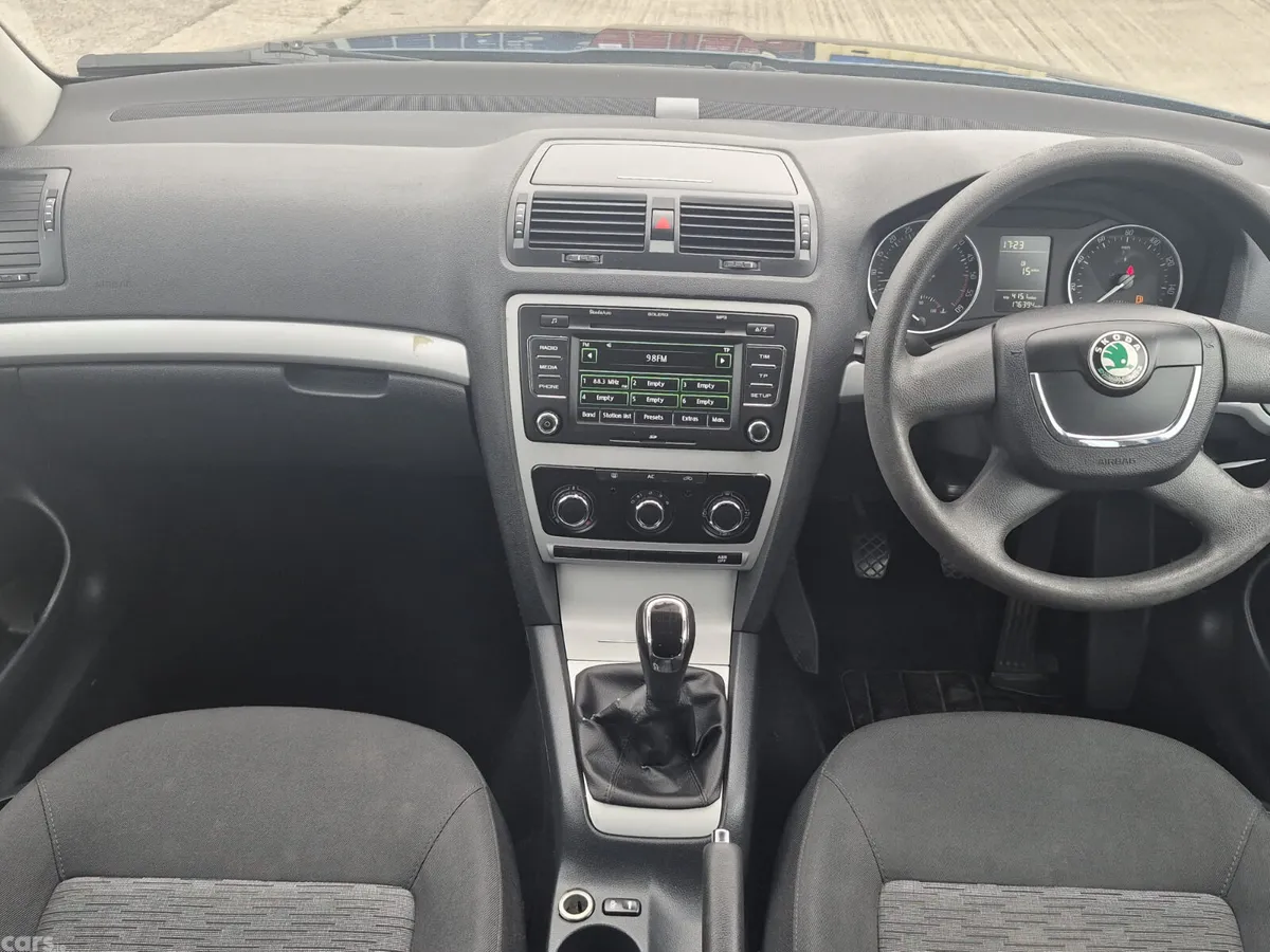 Skoda Octavia Estate, Diesel, 2012, Blue