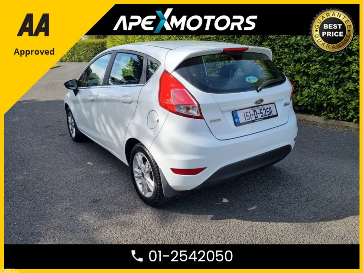 Ford Fiesta Hatchback, Petrol, 2015, White