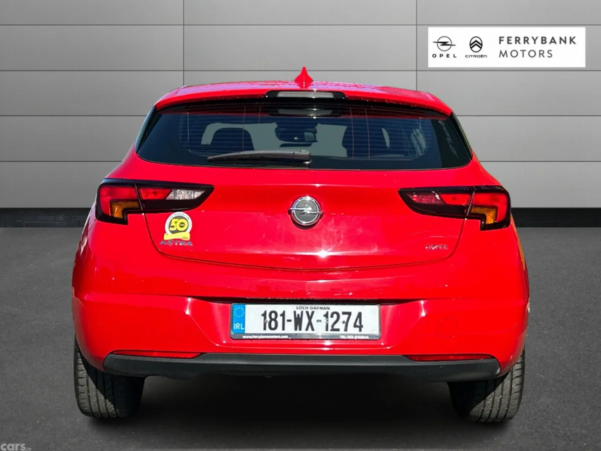 Opel Astra Hatchback, Diesel, 2018, Red