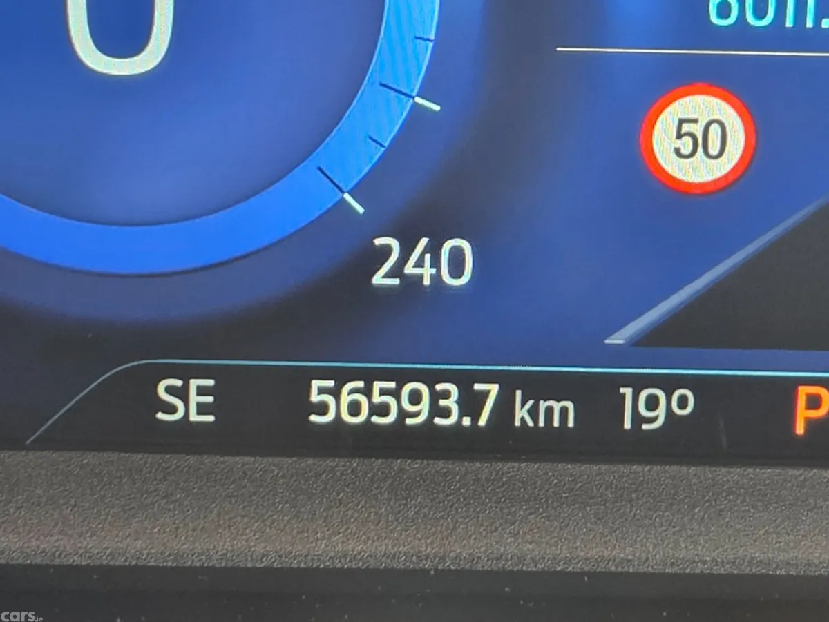 Ford Kuga MPV, Petrol Plug-in Hybrid, 2023, Black