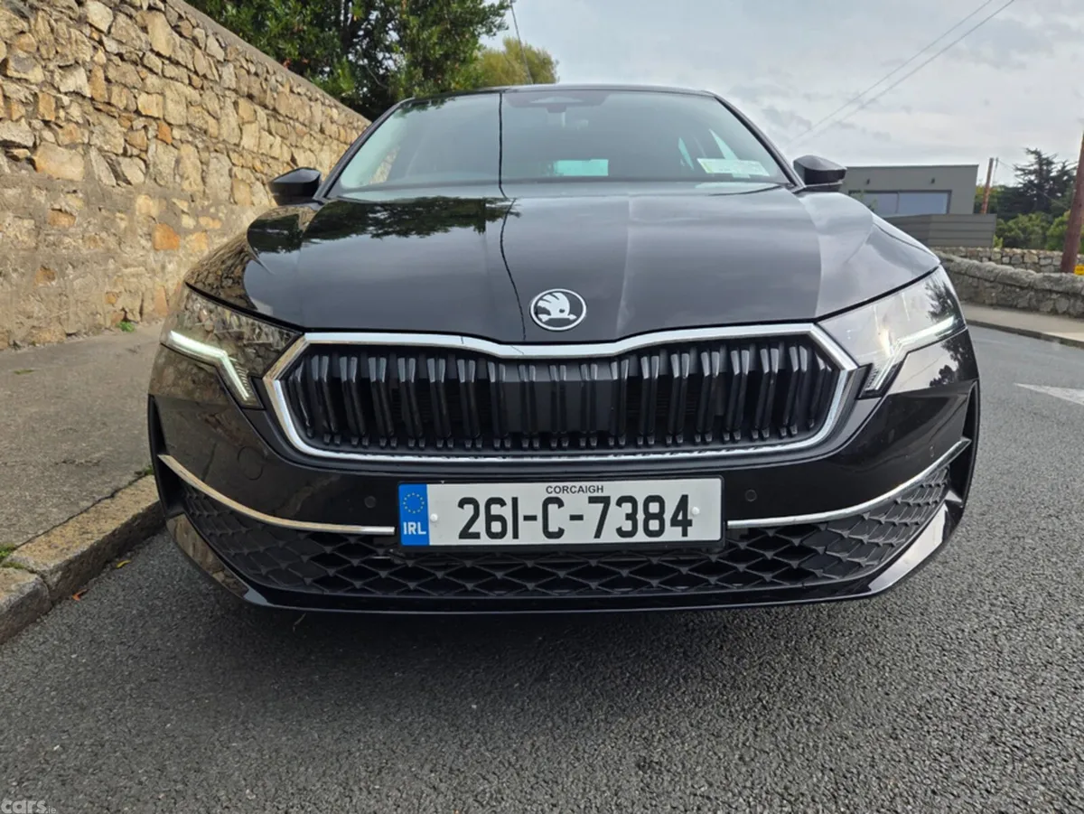 Skoda Octavia Hatchback, Petrol, 2026, Black