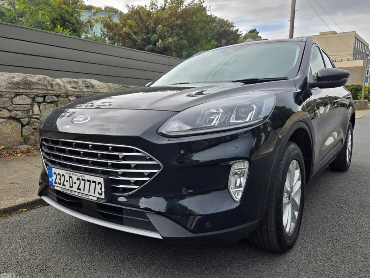 Ford Kuga MPV, Petrol Plug-in Hybrid, 2023, Black
