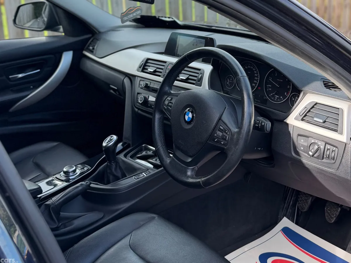 BMW 3-Series Saloon, Diesel, 2015, Blue