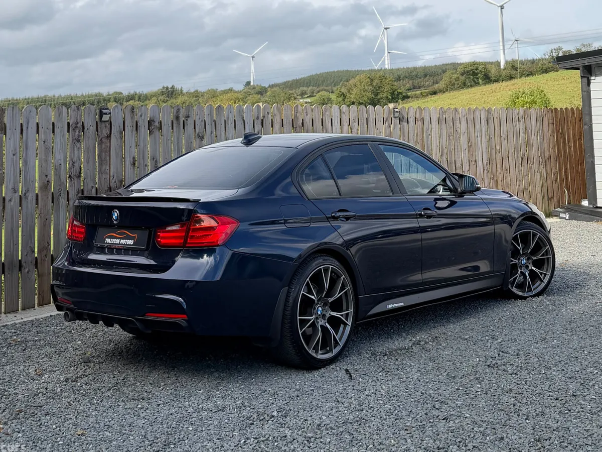 BMW 3-Series Saloon, Diesel, 2015, Blue