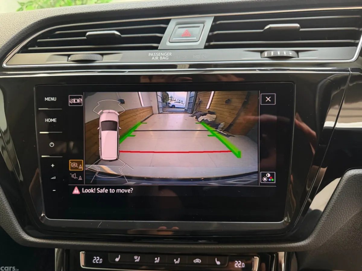 Volkswagen Touran MPV, Diesel, 2020, White