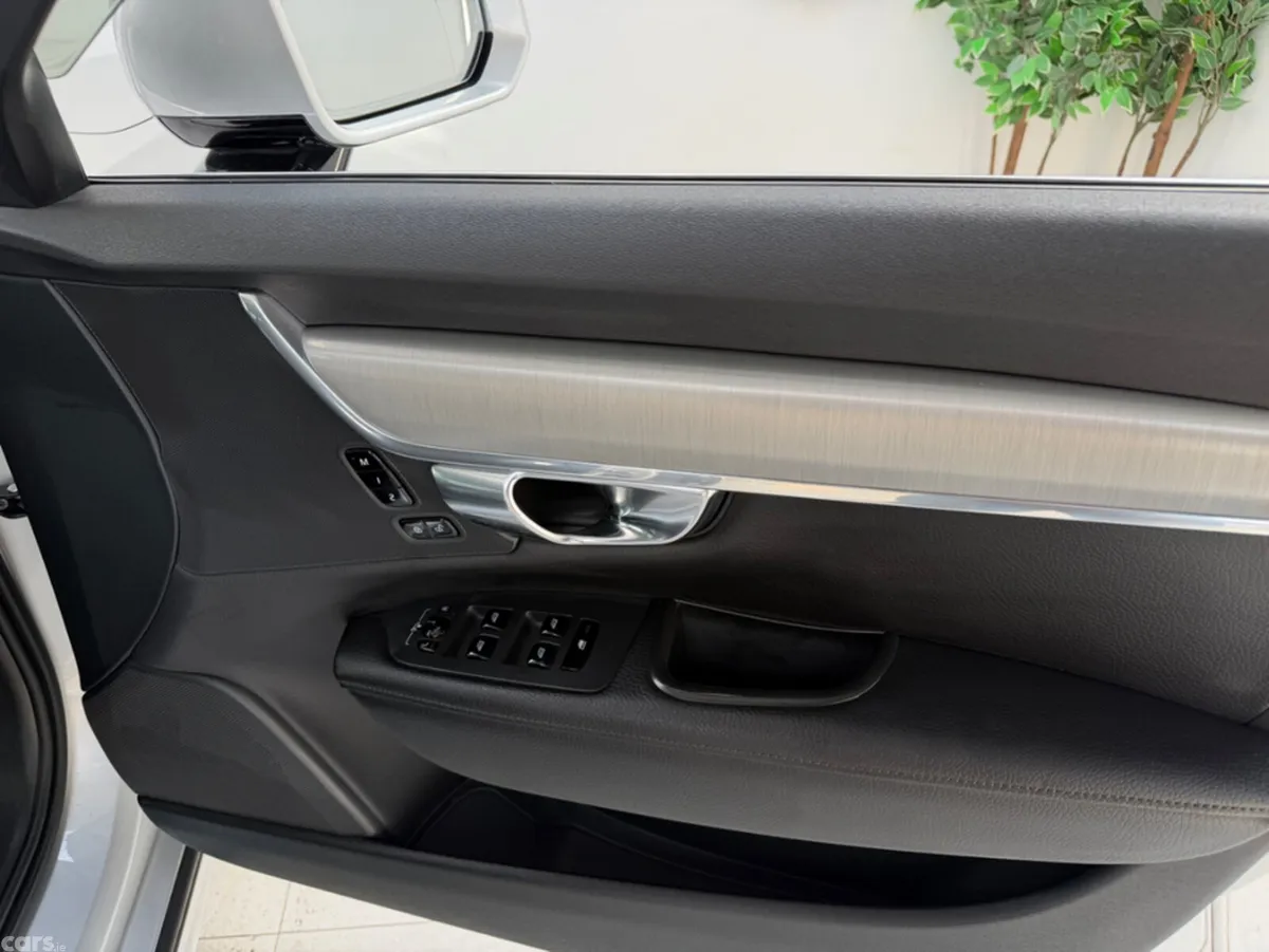 Volvo V90 Estate, Diesel, 2019, Silver