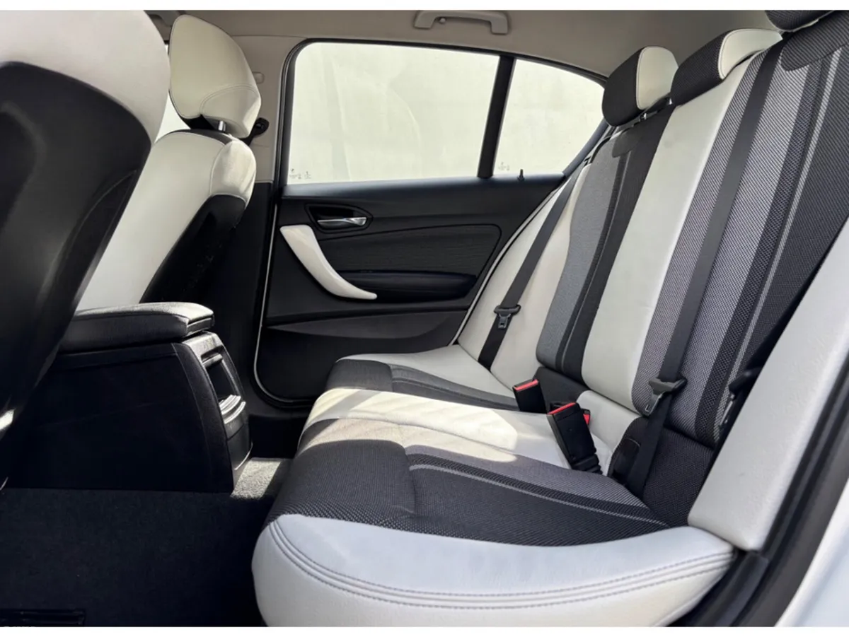 BMW 1-Series Hatchback, Diesel, 2017, White