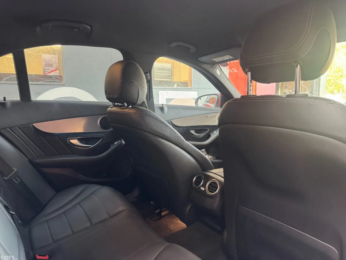 Mercedes-Benz C-Class Saloon, Petrol, 2018, Red