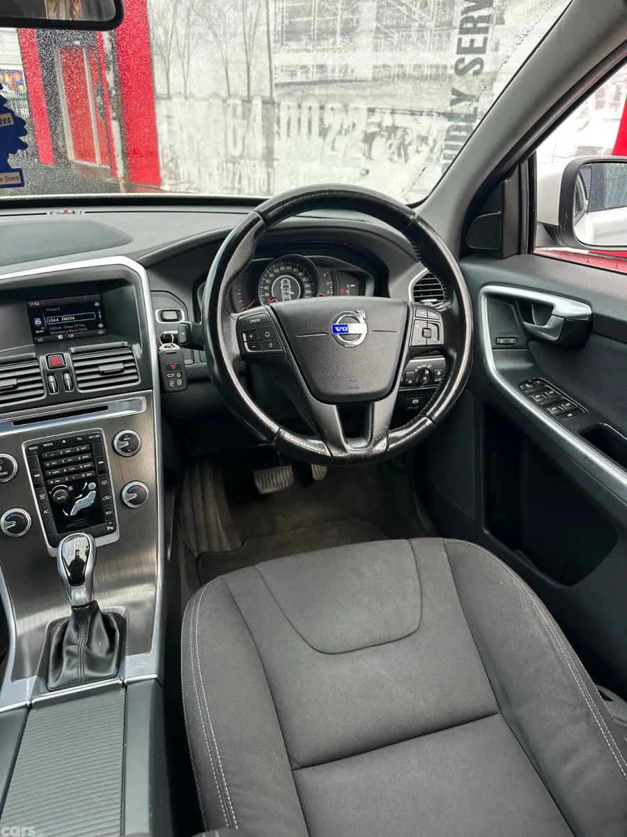 Volvo XC60 SUV, Diesel, 2014, White
