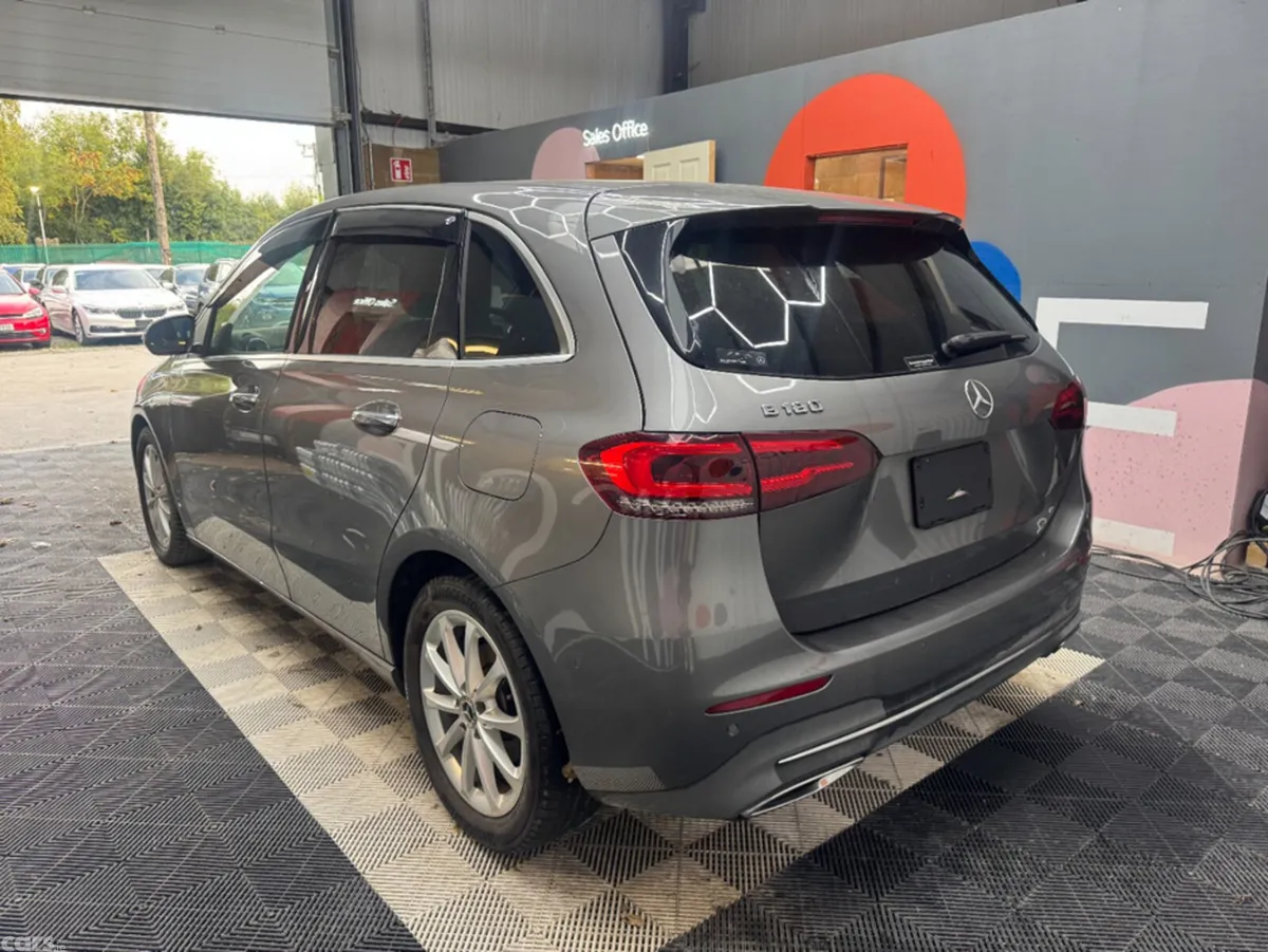 Mercedes-Benz B-Class Hatchback, Petrol, 2019, Grey