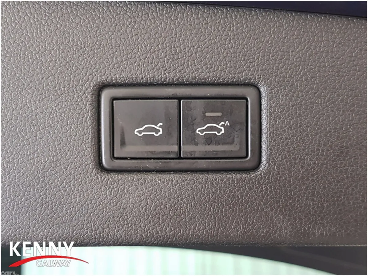 Volkswagen Tiguan Estate, Diesel, 2019, Blue
