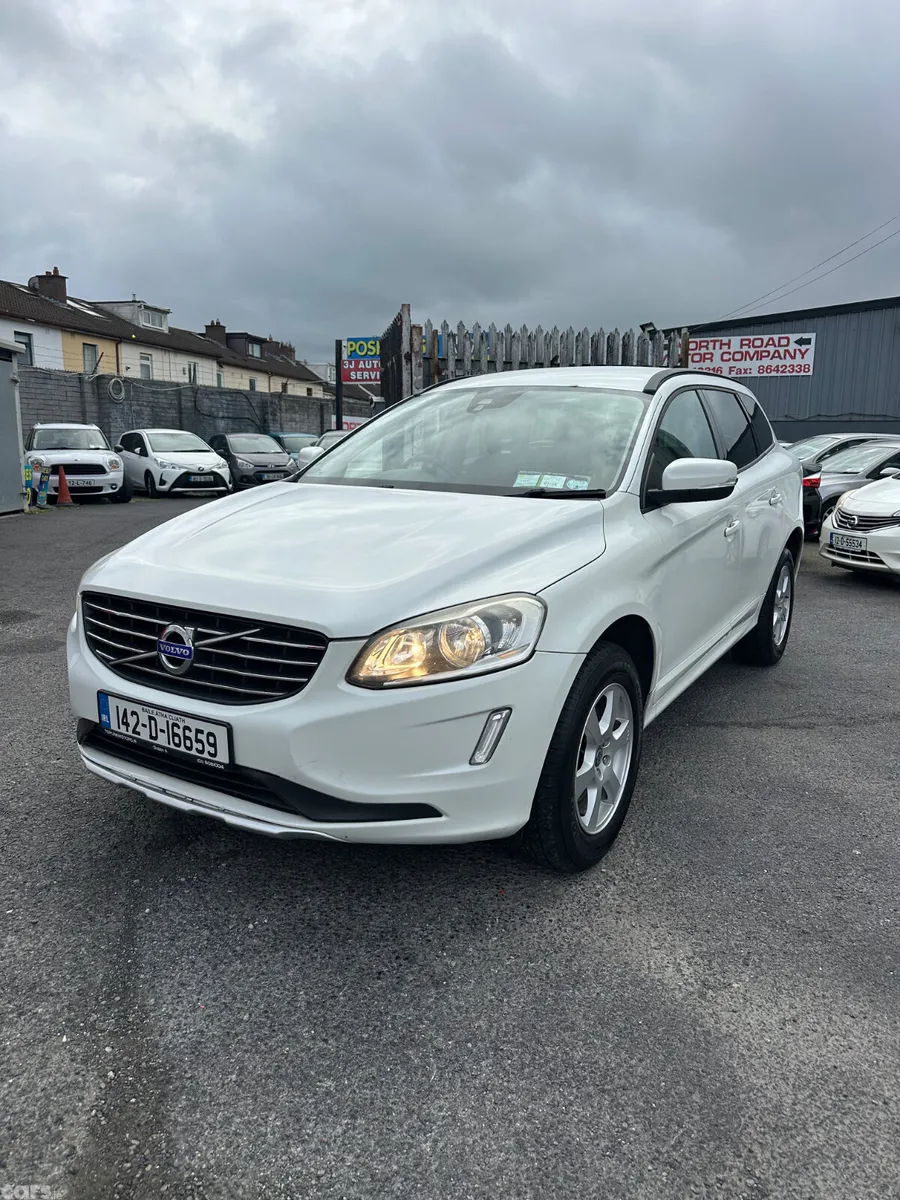 Volvo XC60 SUV, Diesel, 2014, White