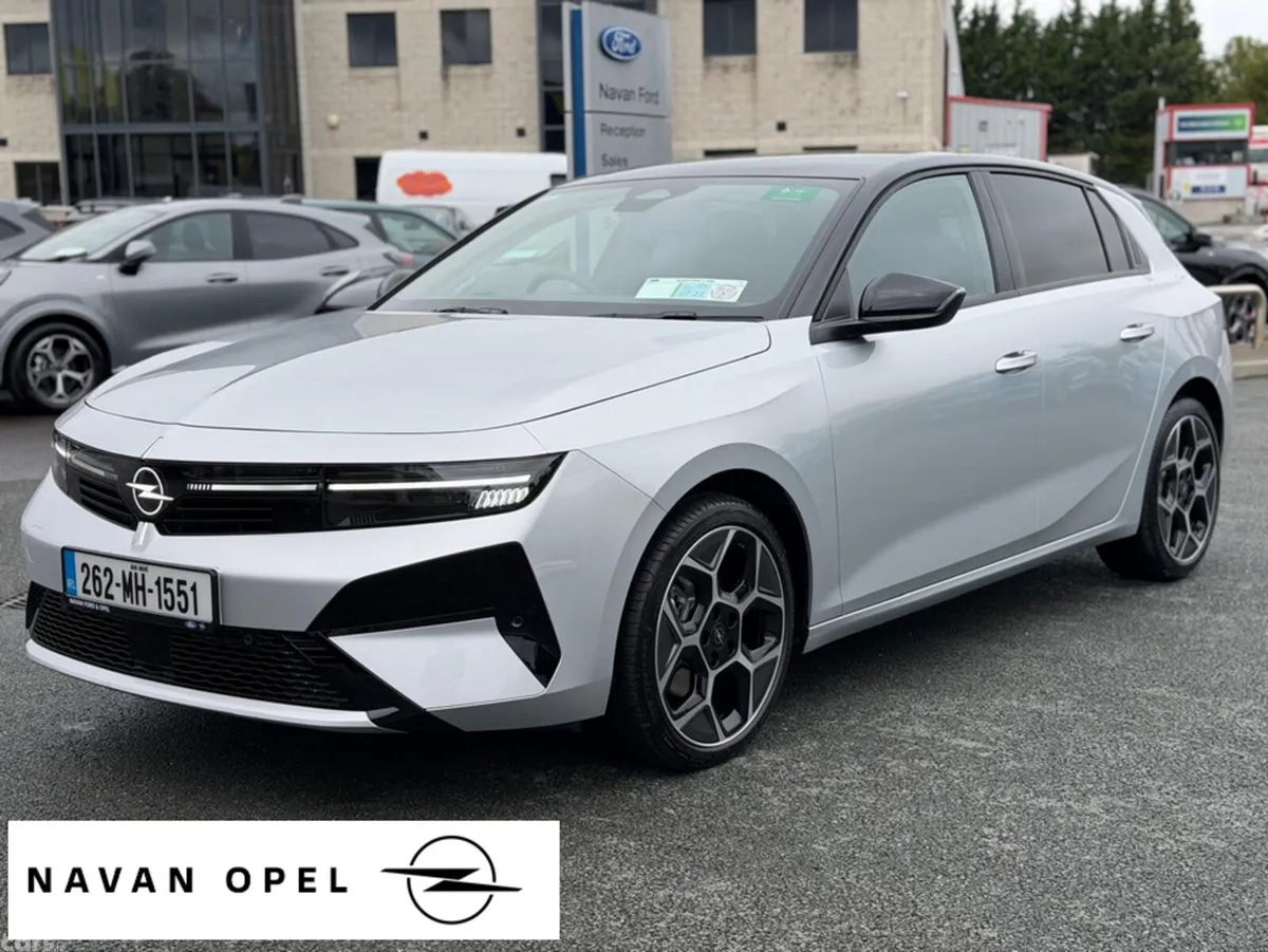 Opel Astra Hatchback, Diesel, 2026, Silver