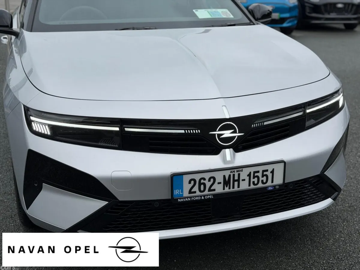 Opel Astra Hatchback, Diesel, 2026, Silver