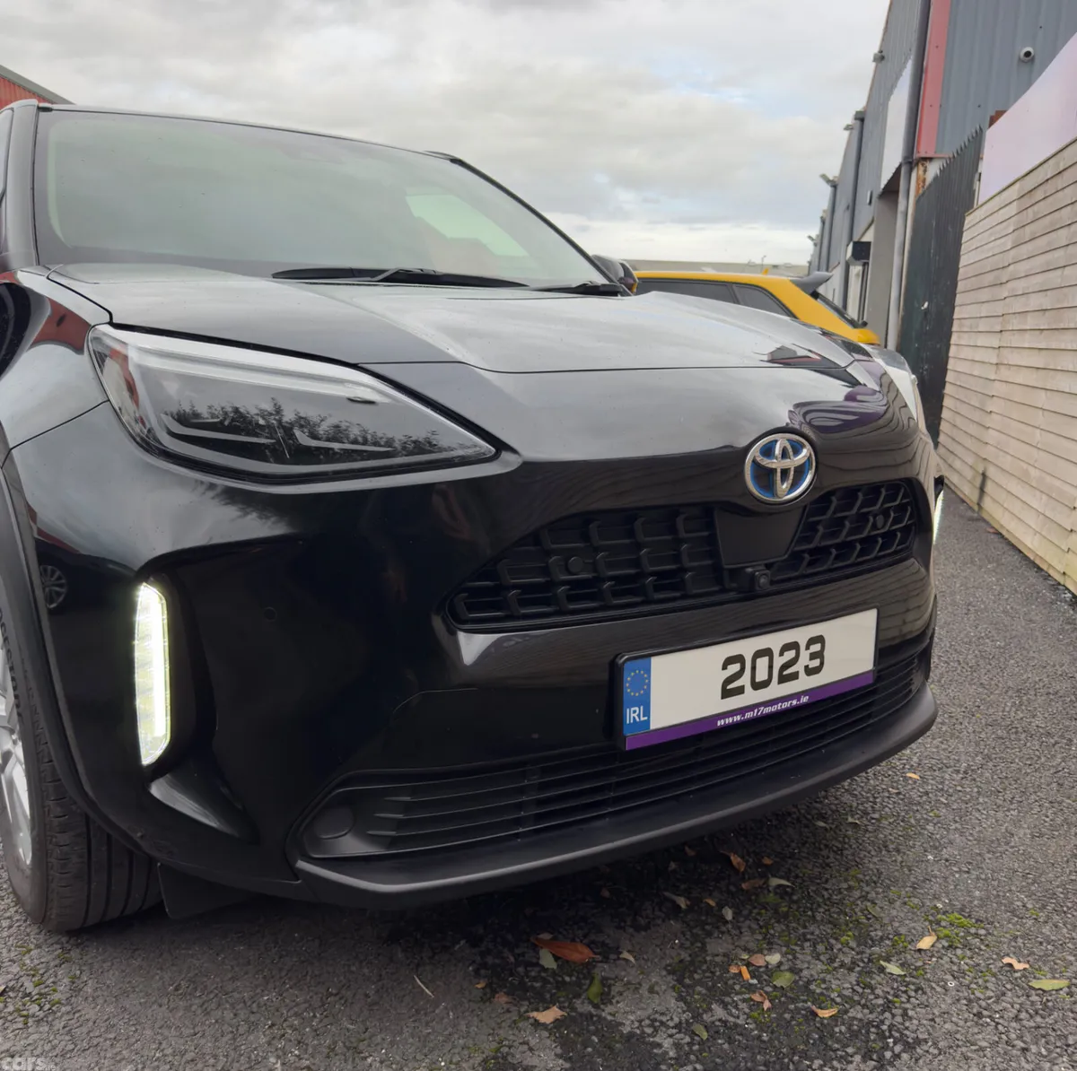 Toyota Yaris Cross SUV, Petrol Hybrid, 2023, Black