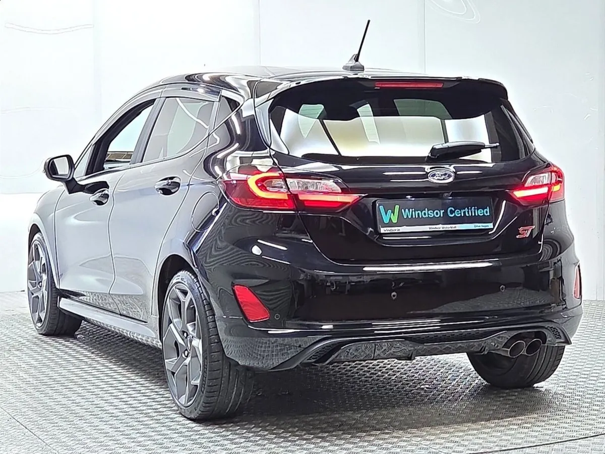 Ford Fiesta Hatchback, Petrol, 2023, Black