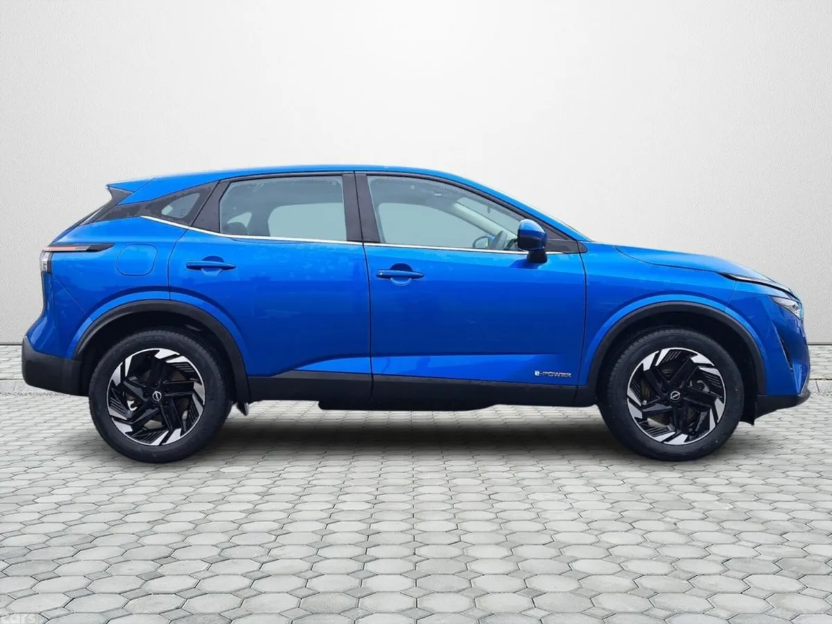 Nissan Qashqai SUV, Petrol Hybrid, 2026, Blue