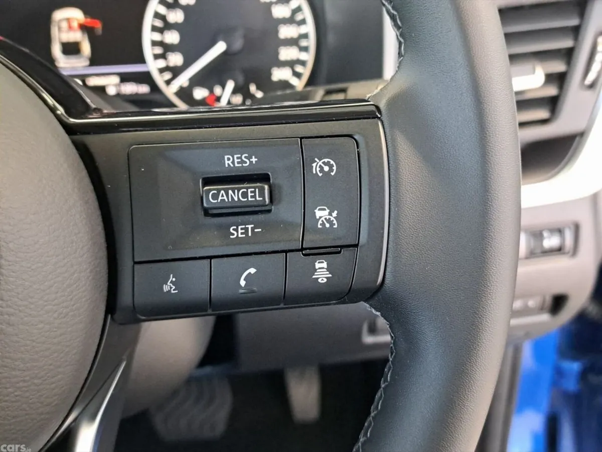 Nissan Qashqai SUV, Petrol Hybrid, 2026, Blue
