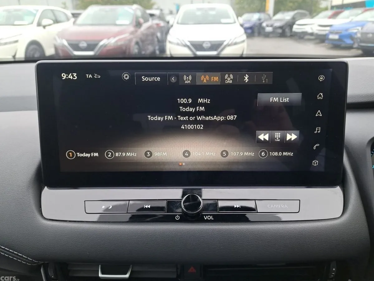 Nissan Qashqai SUV, Petrol, 2023, Red