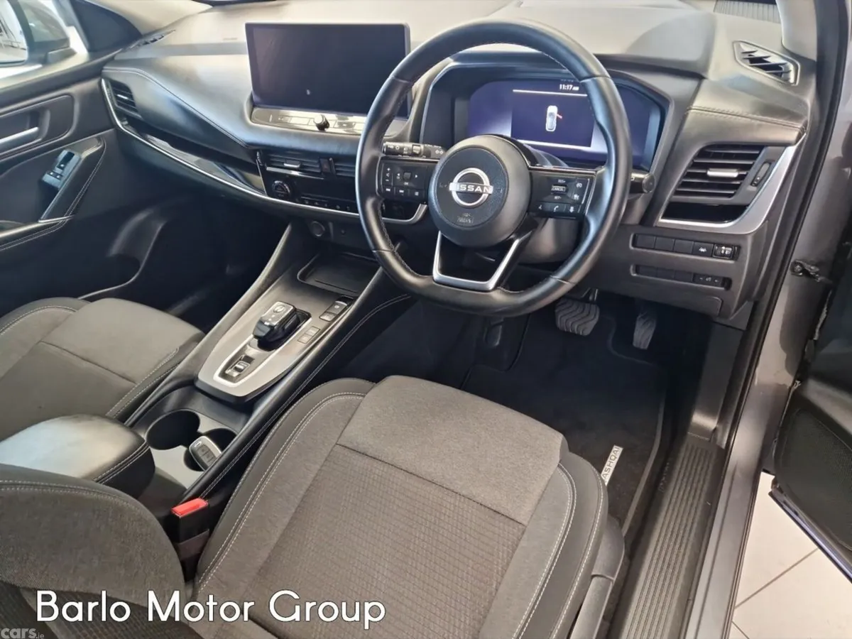 Nissan Qashqai MPV, Petrol, 2024, Grey