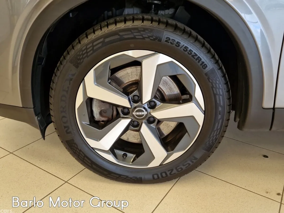 Nissan Qashqai MPV, Petrol, 2024, Grey
