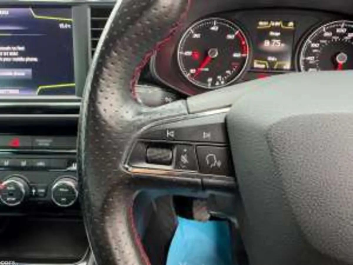 SEAT Leon Hatchback, Diesel, 2018, Blue