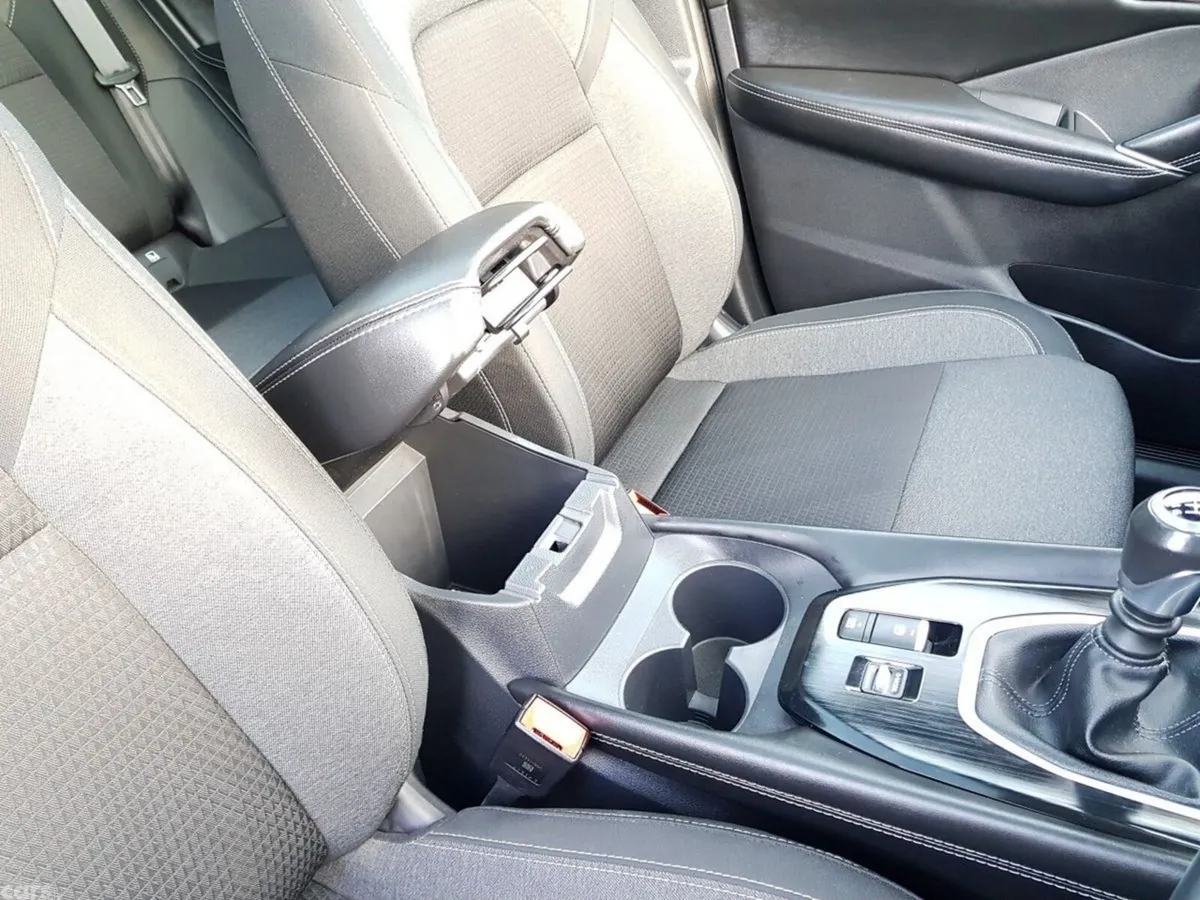Nissan Qashqai SUV, Petrol, 2021, Grey