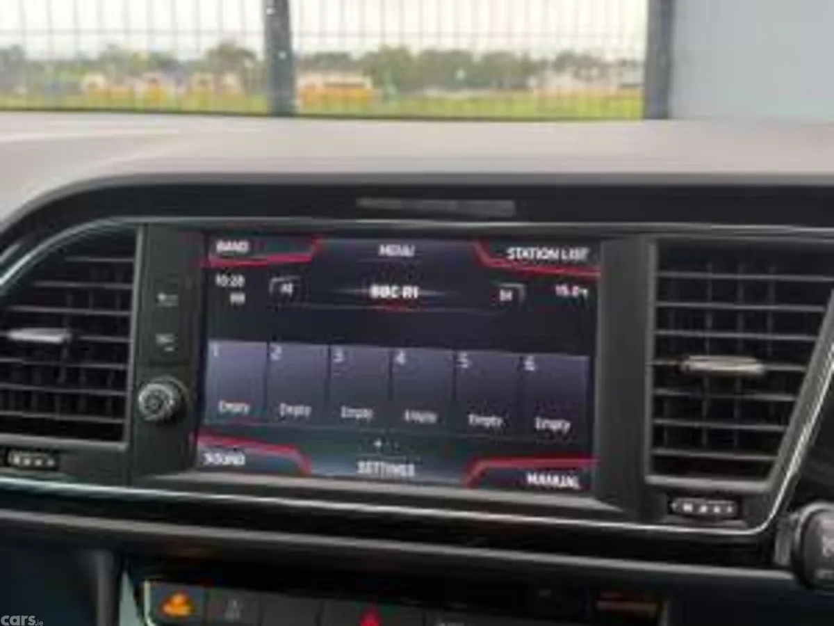 SEAT Leon Hatchback, Diesel, 2018, Blue