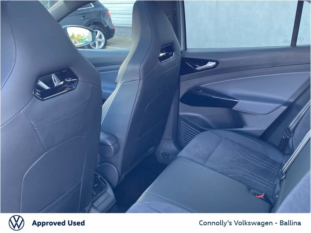 Volkswagen ID.4 Estate, Electric, 2026, Grey