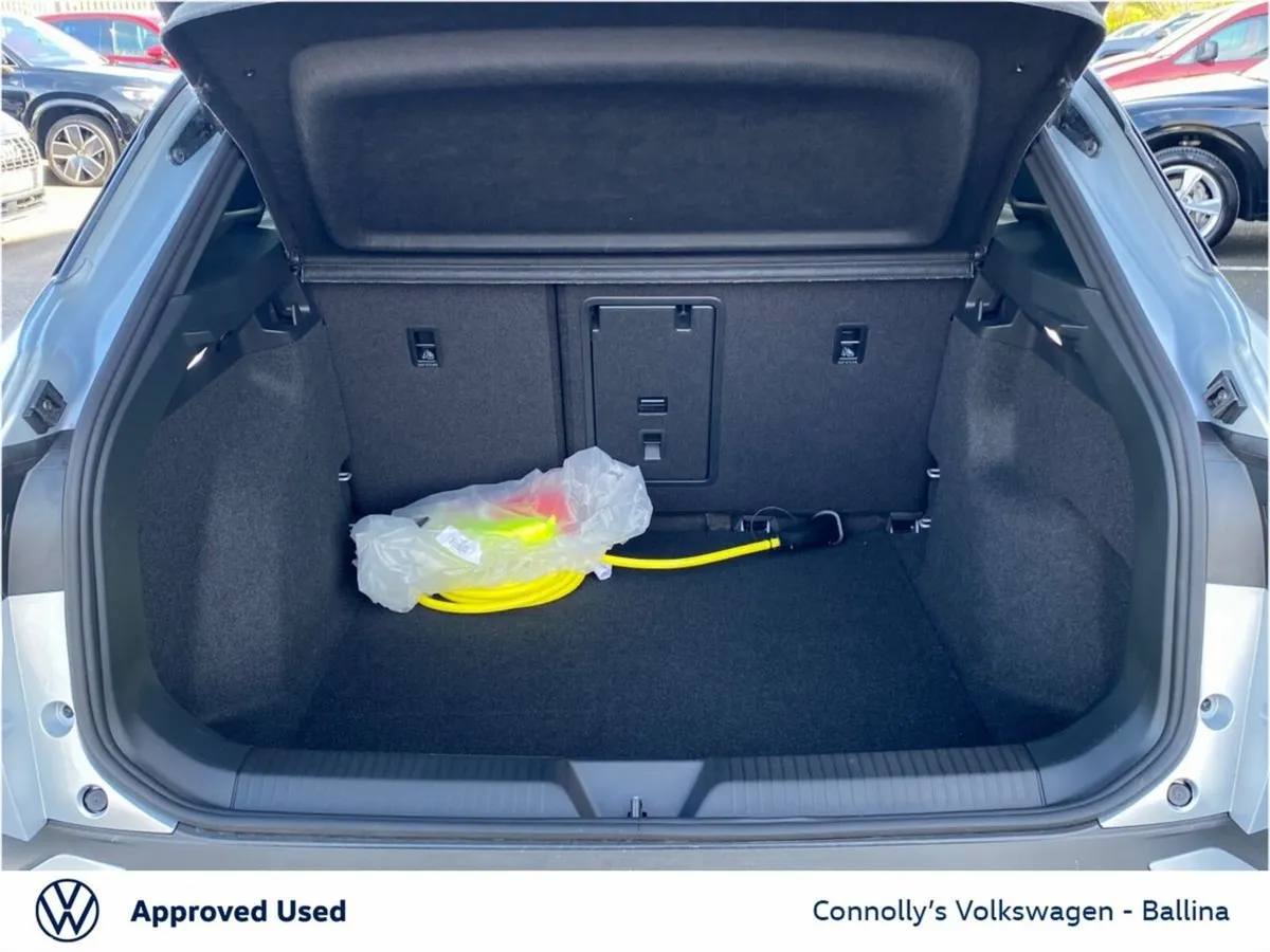 Volkswagen ID.4 Estate, Electric, 2026, Grey