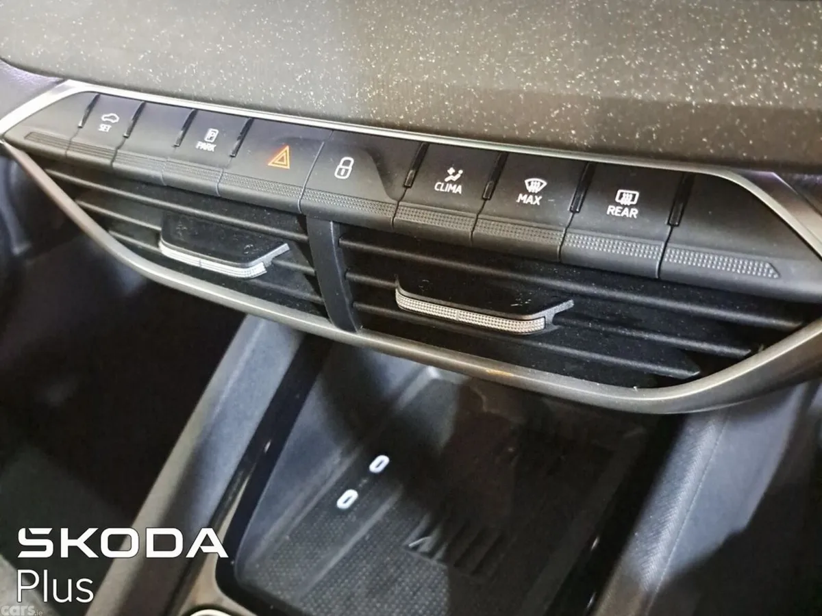 Skoda Octavia Estate, Diesel, 2026, Black