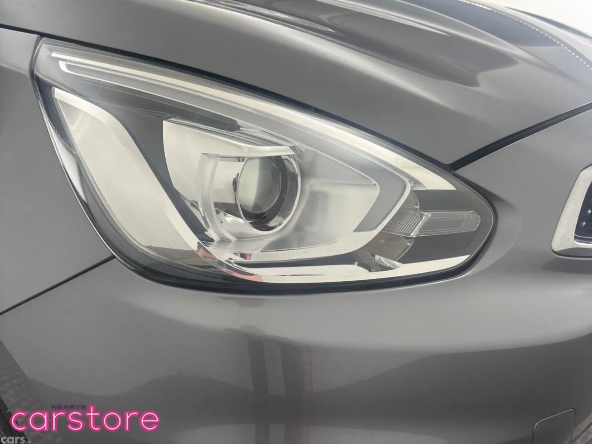 Mitsubishi Mirage Hatchback, Petrol, 2019, Grey