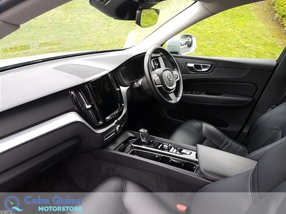 Volvo XC60 SUV, Diesel, 2021, Grey